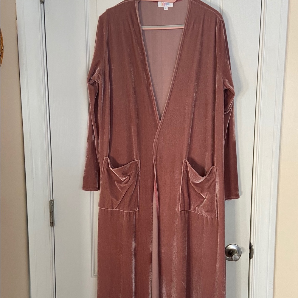 Lula Roe Sarah velvet duster